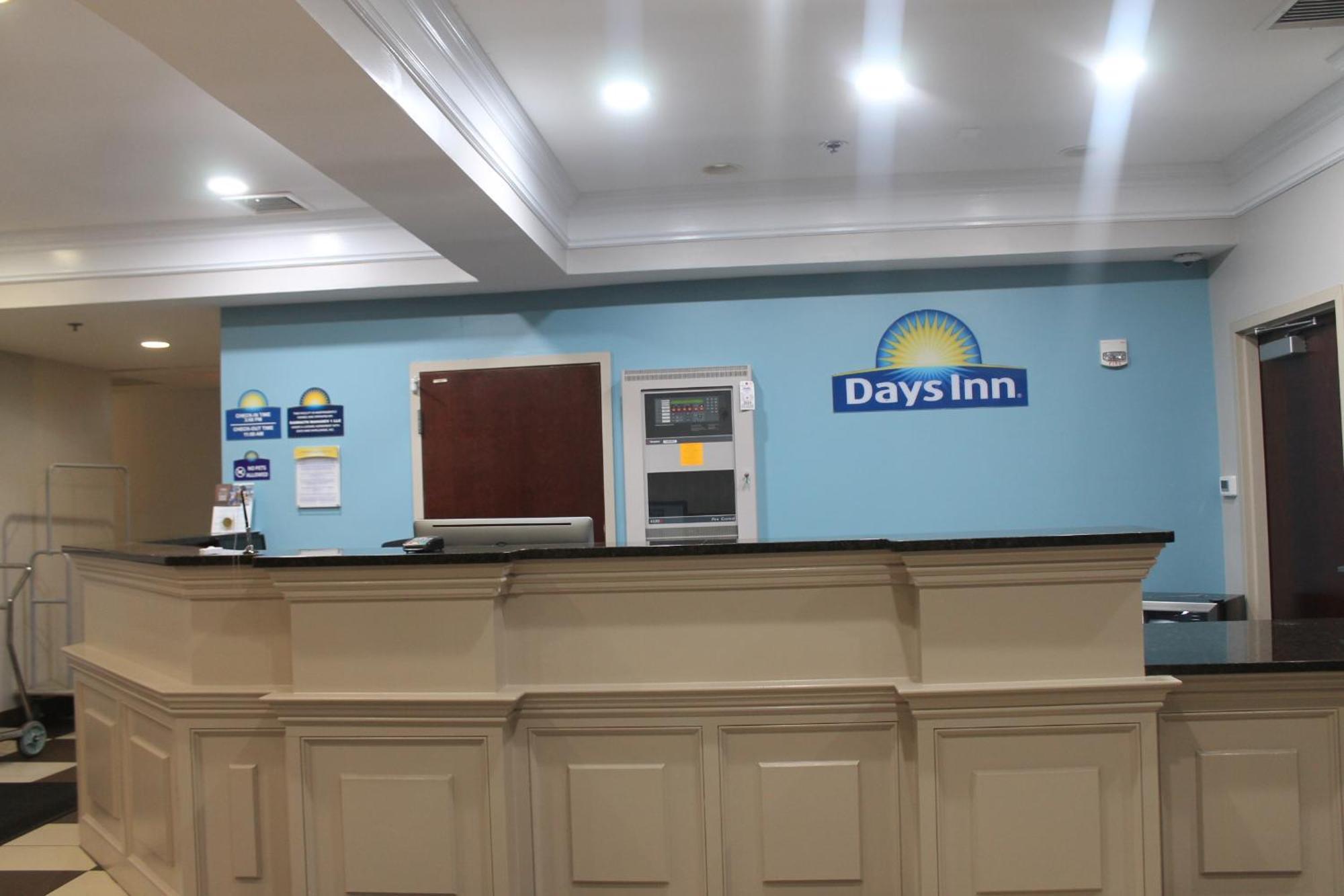 Days Inn By Wyndham Budd Lake Eksteriør billede